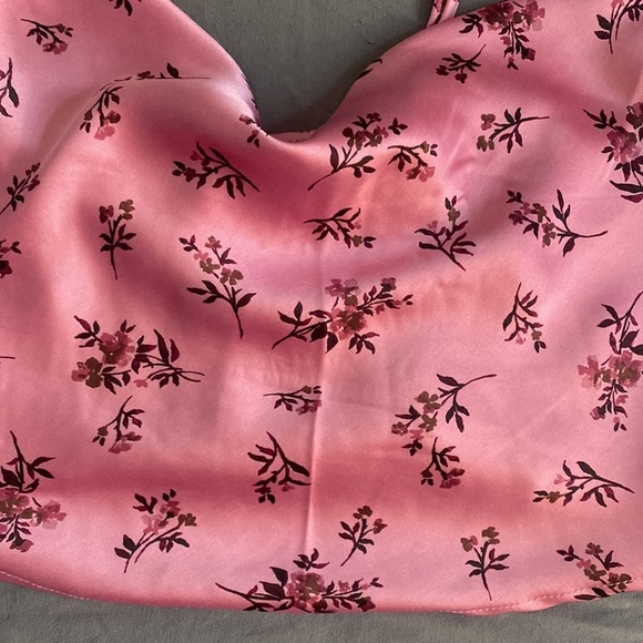 Floral Satin Cowl Handkerchief Cami Crop Top Size Large NWT - Picture 5 of 9